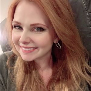 Meet your Posher, Melanie